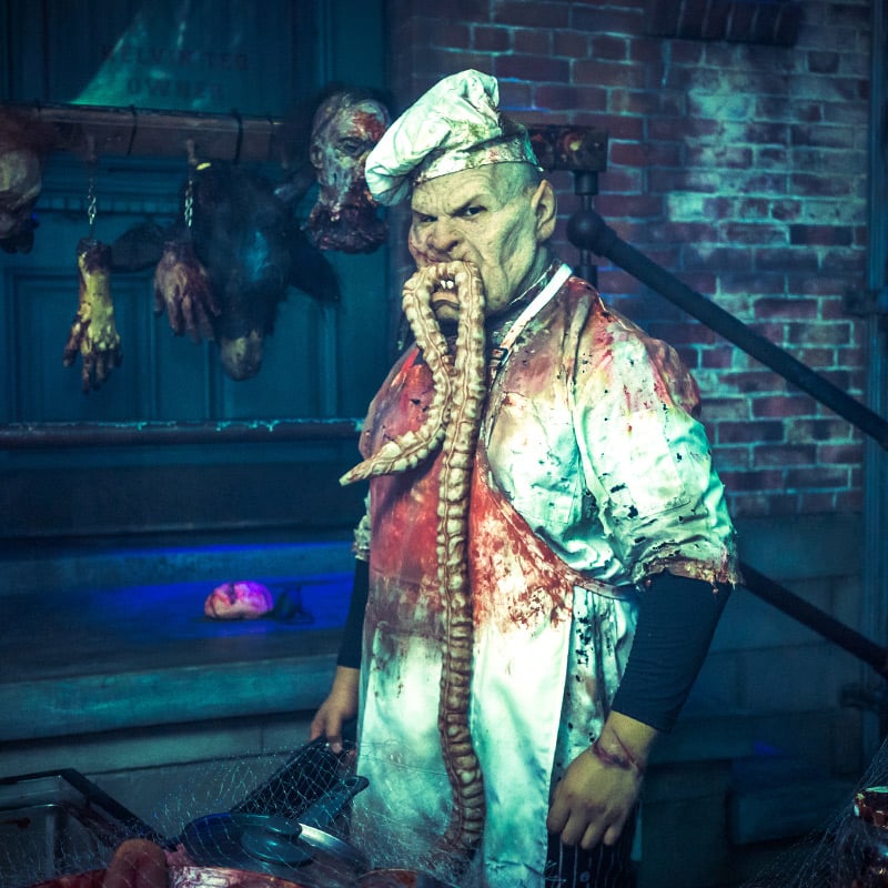 ConTERMINATED – Halloween Horror Nights 5