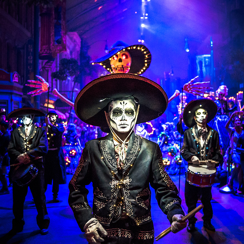 Death March – Halloween Horror Nights 6