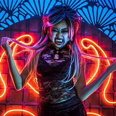 Halloween Horror Nights 8 REVIEW - Killuminati Night Club Dancer