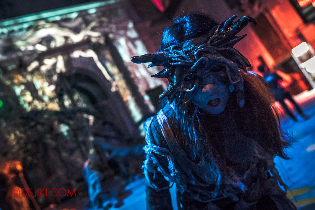 Universal Studios Singapore Halloween Horror Nights 8 - APOCALYPSE EARTH soul gatherer