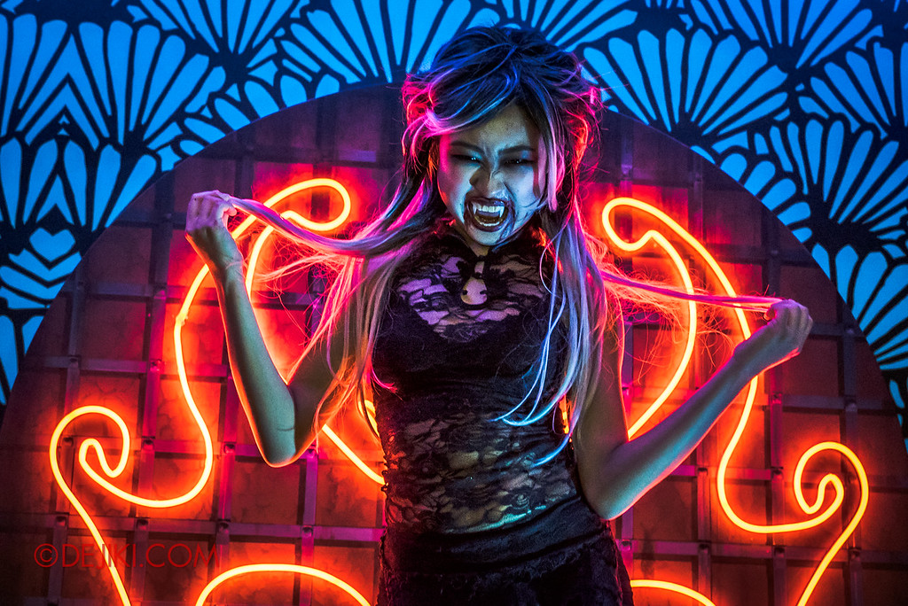 Universal Studios Singapore Halloween Horror Nights 8 - Killuminati haunted house nightclub scene dancer girl hero