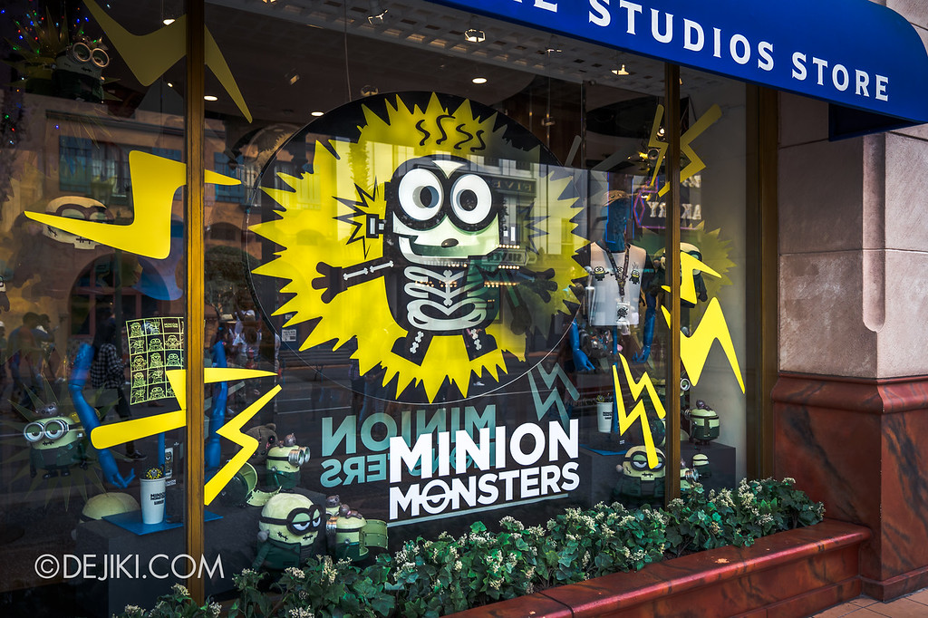 Universal Studios Singapore Halloween Minion Monsters merchandise