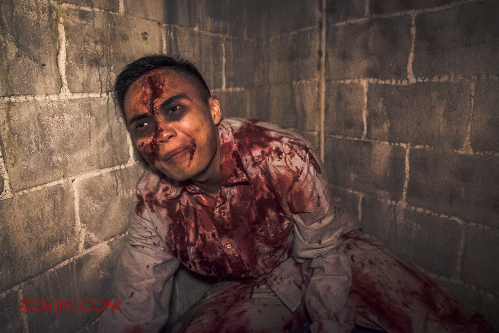 Universal Studios Singapore Halloween Horror Nights 8 Killuminati haunted house 6 the hideout victims