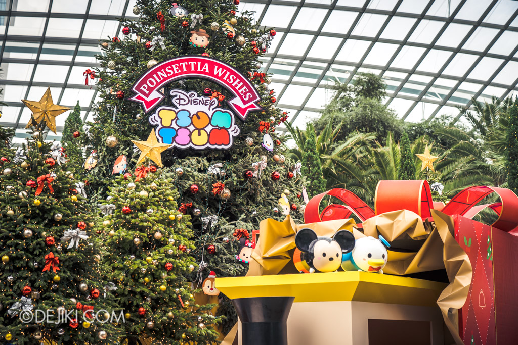 Gardens by the Bay Singapore Christmas 2018 - Poinsettia Wishes featuring Disney Tsum Tsum - Donald and Mickey on toy train