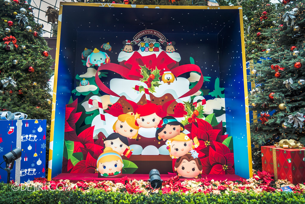 Gardens by the Bay Singapore Christmas 2018 - Poinsettia Wishes featuring Disney Tsum Tsum - Princess display
