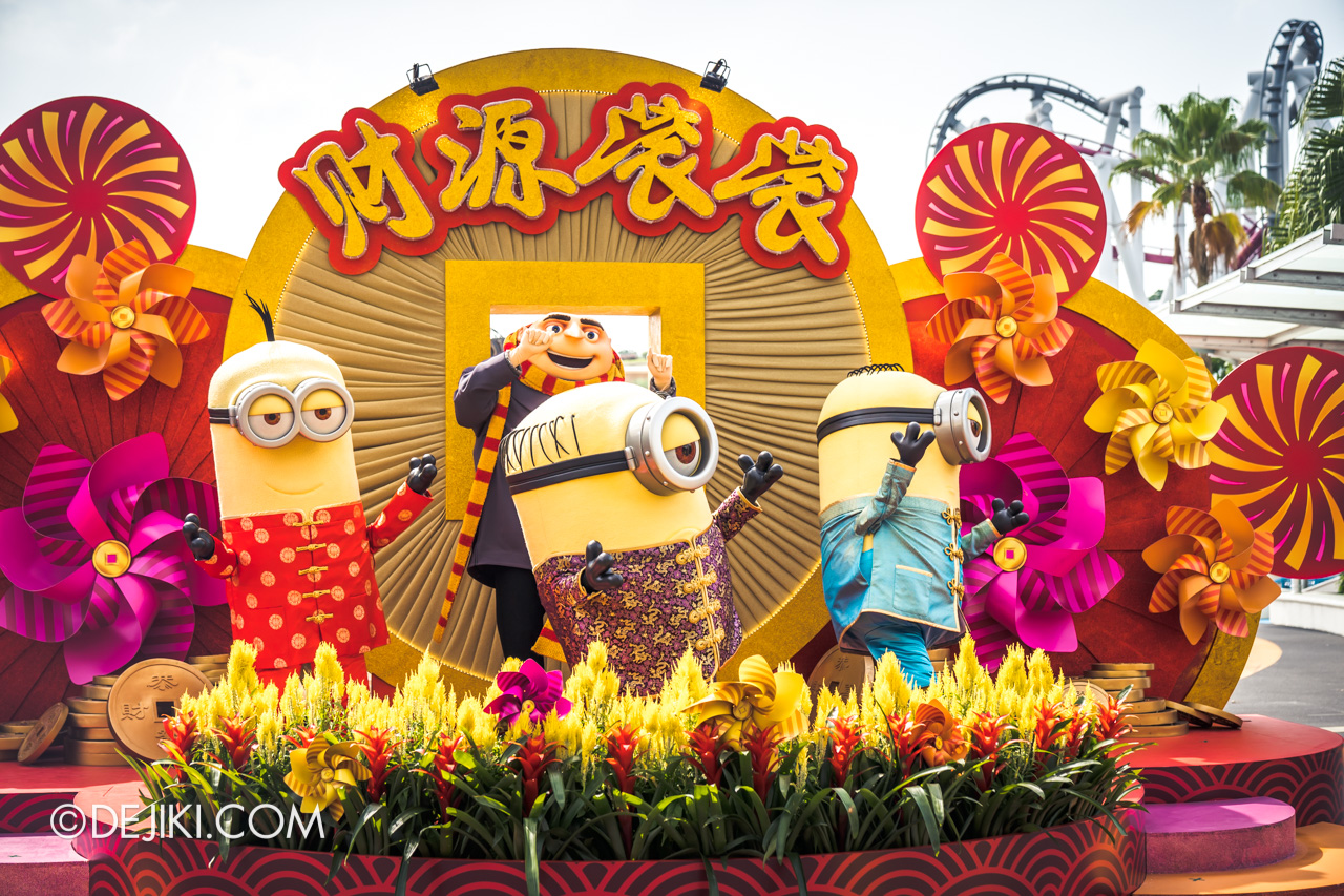 Universal Studios Singapore - Chinese New Year 2019 auspicious dragon trail parade show Minions