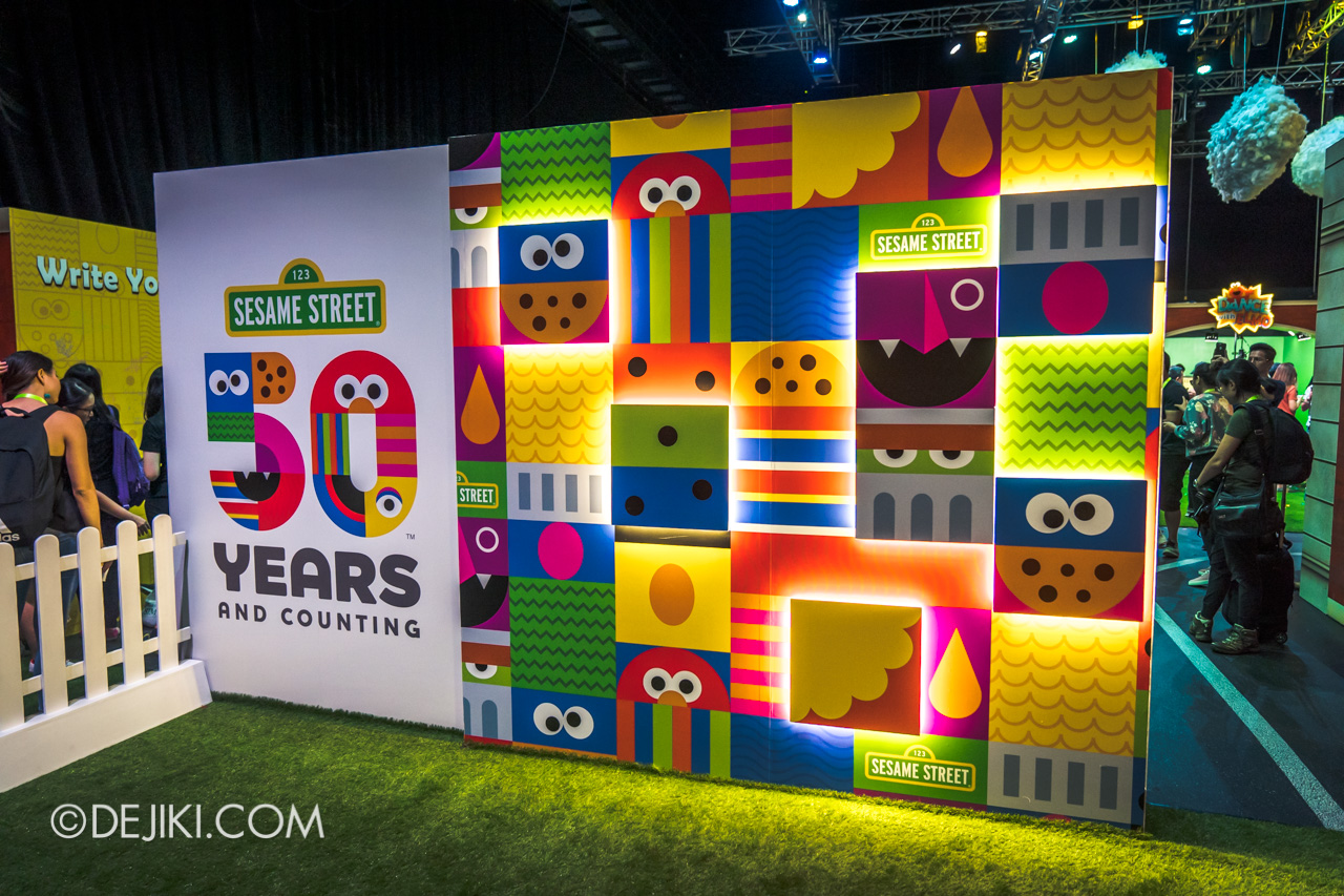 Universal Studios Singapore - Sesame Street 50 Years and Counting Celebration - a walk down sesame street entrance