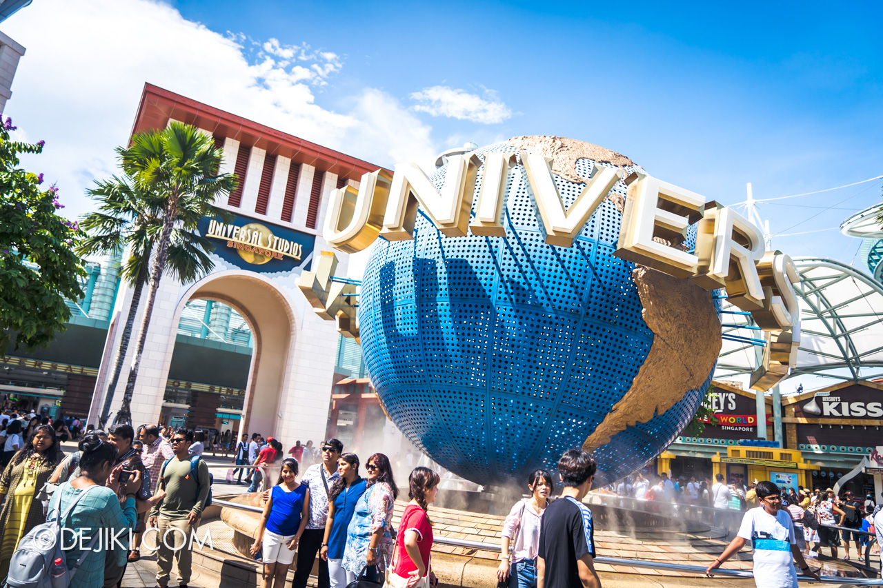 Universal Studios Singapore USS Park Entrance Globe