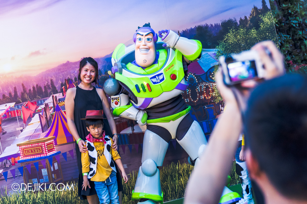 Gardens by the Bay - Disney Toy Story 4 Children’s Festival 2019 - Meet and Greet with Buzz Lightyear