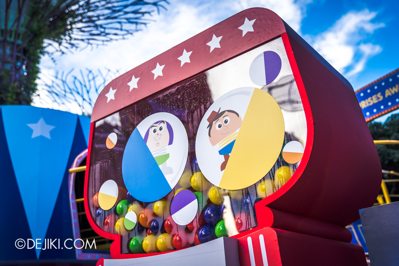 Gardens by the Bay - Disney Toy Story 4 Children’s Festival 2019 - Toy Story Gachapon Capsule machine