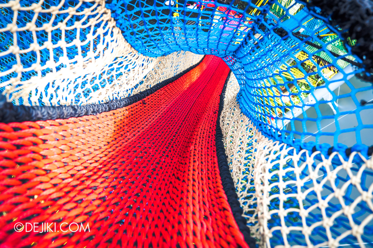 Jewel Changi Airport - Canopy Park 5 - Manulife Sky Nets Bouncing slide down