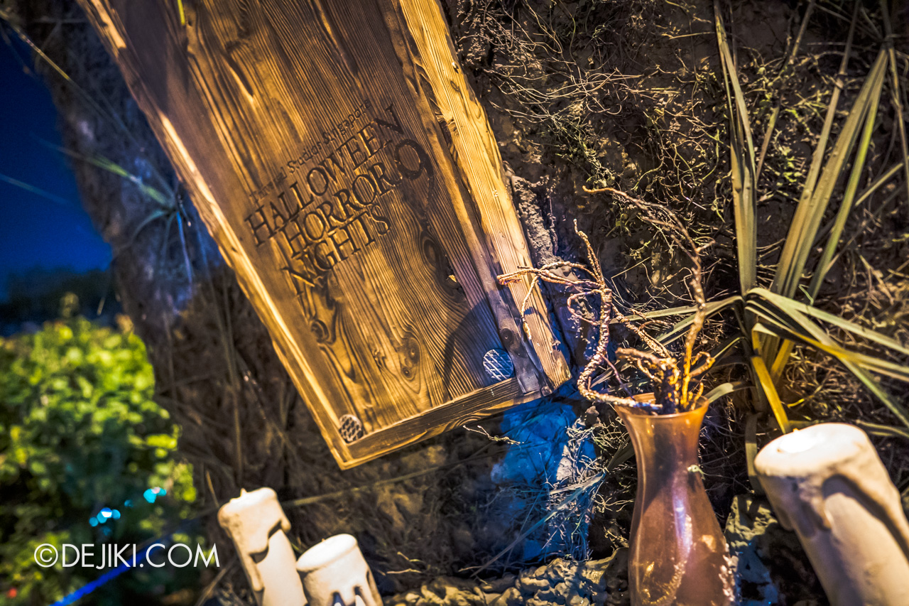 Halloween Horror Nights 9 Outdoor Coffin candles