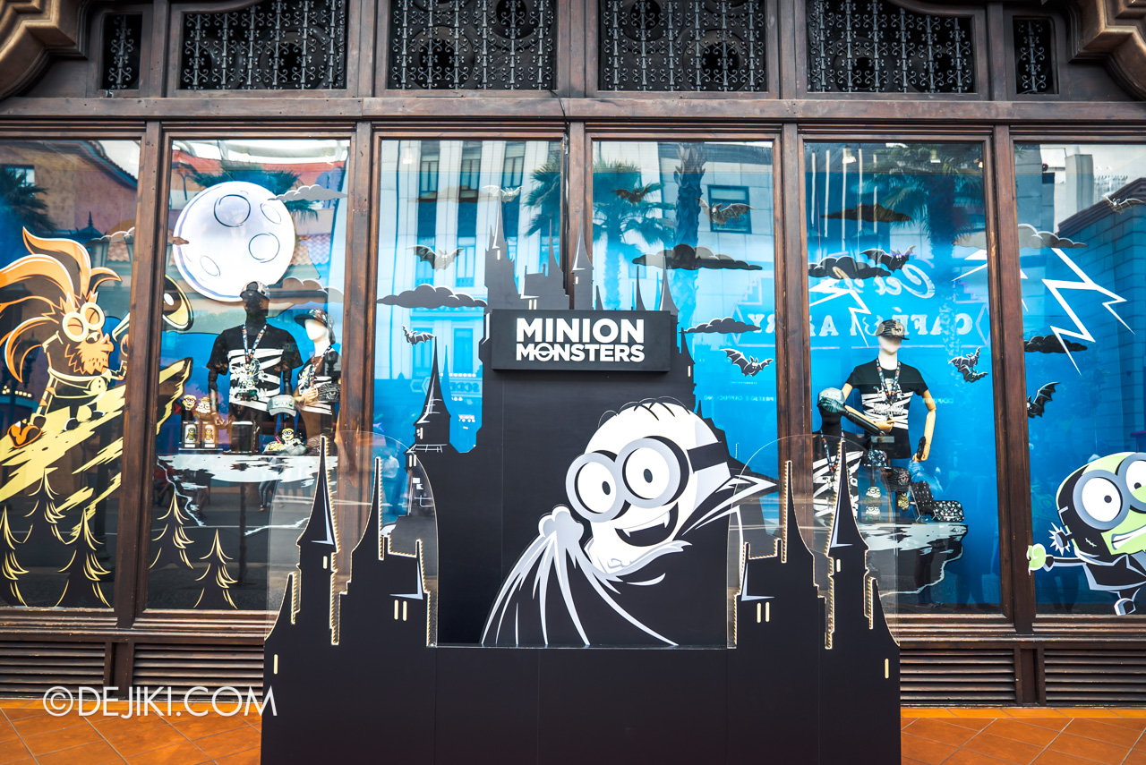 USS Daytime Halloween Family friendly event Minion Monsters Universal Studios Store window