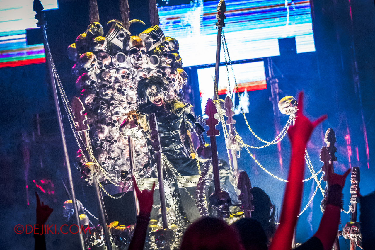 USS Halloween Horror Nights 9 Death Fest LIVE Procession parade Savage returns at New York