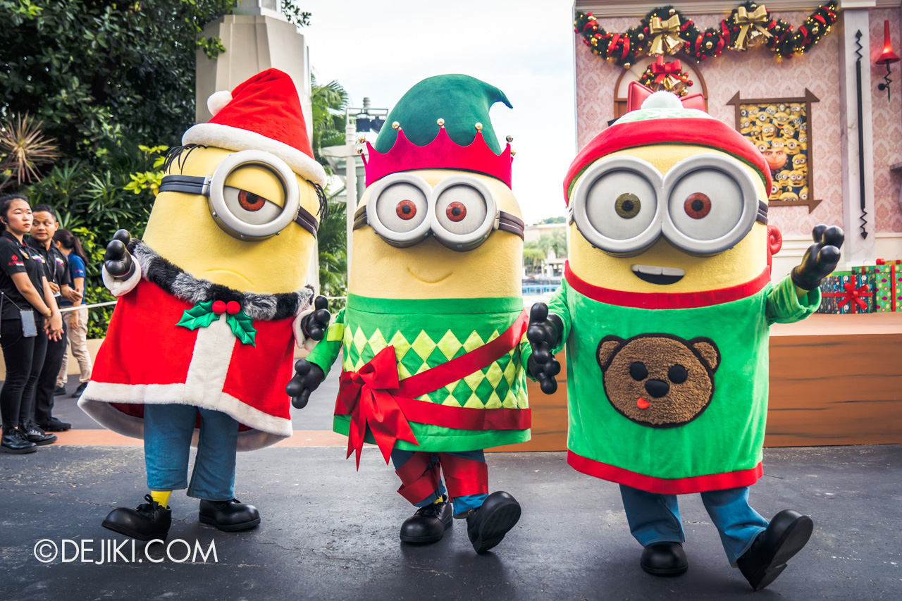 Universal Studios Singapore A Universal Christmas 2019 event Despicable Me Family Christmas Elf Minions