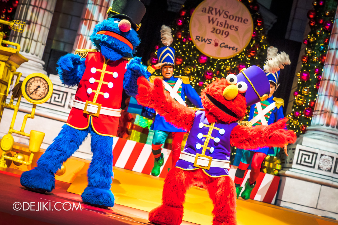 Universal Studios Singapore A Universal Christmas 2019 event The Great Christmas Invention 10 sesame street nutcracker