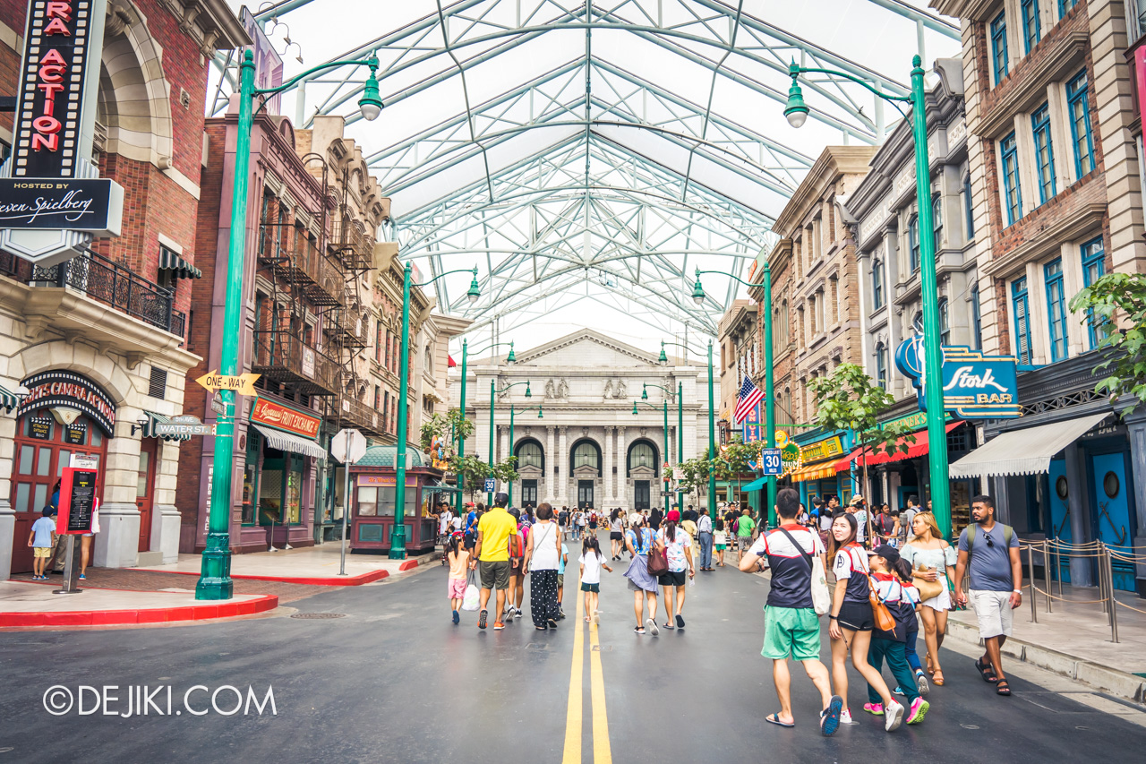 Universal Studios Singapore January 2020 Park update simple Chinese New Year decor New York street overview