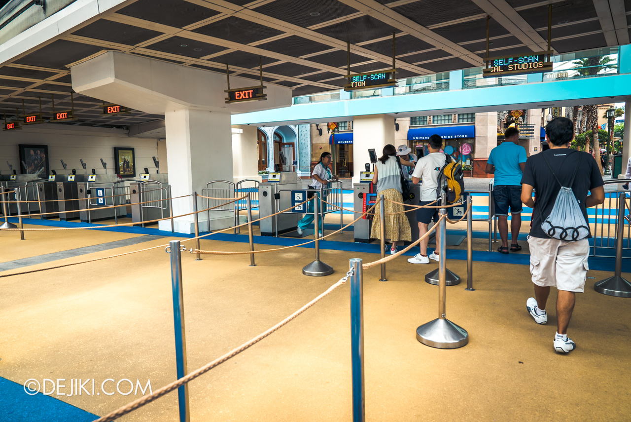 Universal Studios Singapore Park Update Feb 2020 queue line realignment due to temperature screening