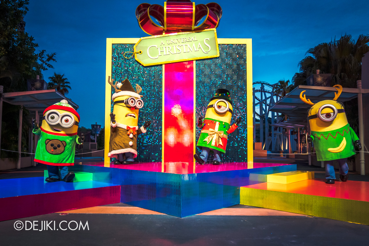 Universal Studios Singapore Park Update Dec 2020 Universal Christmas Meet and Greet The Merry Minions of Christmas