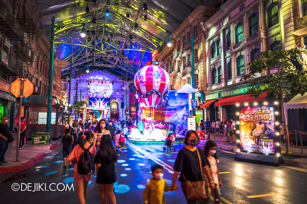 Universal Studios Singapore Park Update Dec 2020 Universal Christmas New York street nighttime lights