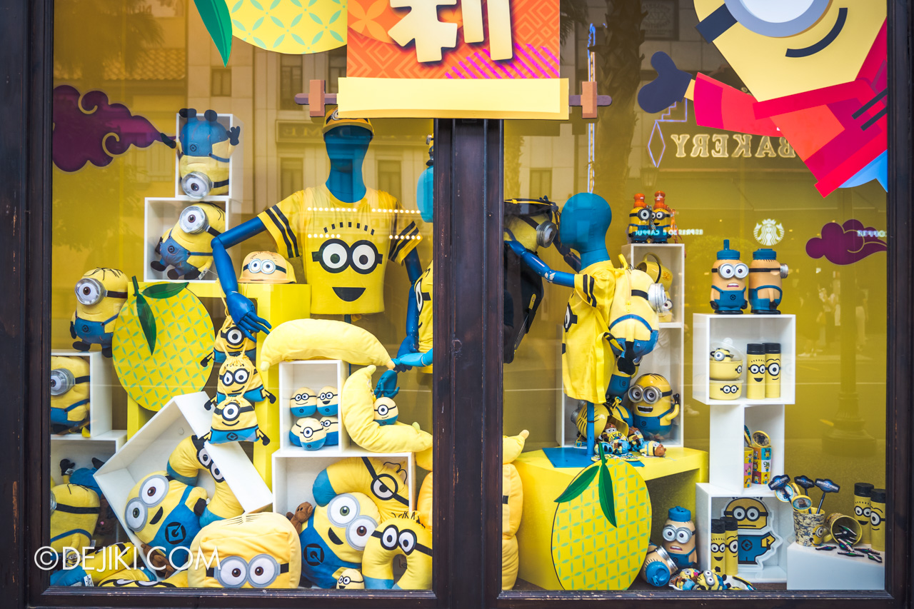 Universal Studios Singapore Park Update Jan 2021 Universal Studios Store Main Window Display Minions