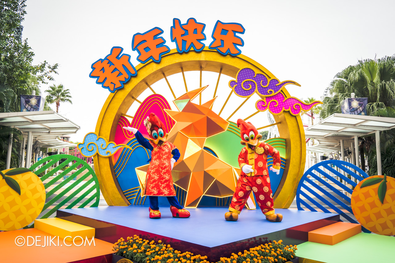 Universal Studios Singapore Park Update Jan 2021 Winnie Woodpecker and Woody Woodpecker Chinese New Year outfits