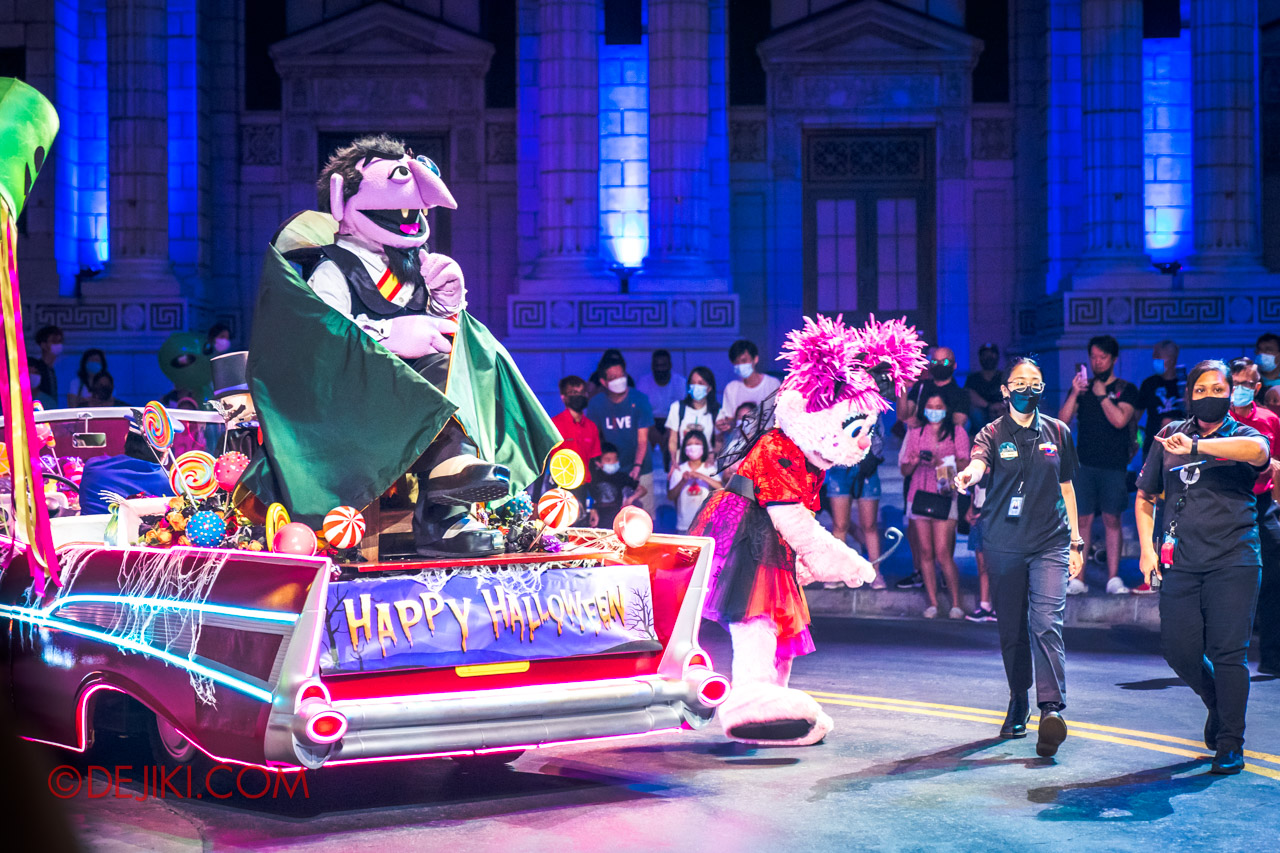 USS Halloween 2021 Trick or Thrills Sesame Street Candy Cavalcade with Count on the Limo