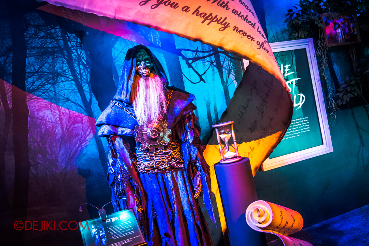 USS Halloween Horror Nights Exhibition Scare Zones 2 The Lost World Father Time