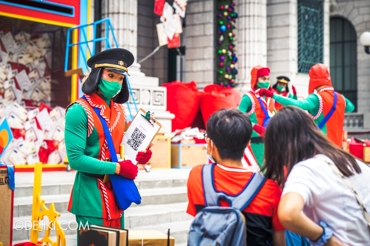 Universal Studios Singapore A Universal Christmas 2021 North Pole Postal Service interaction