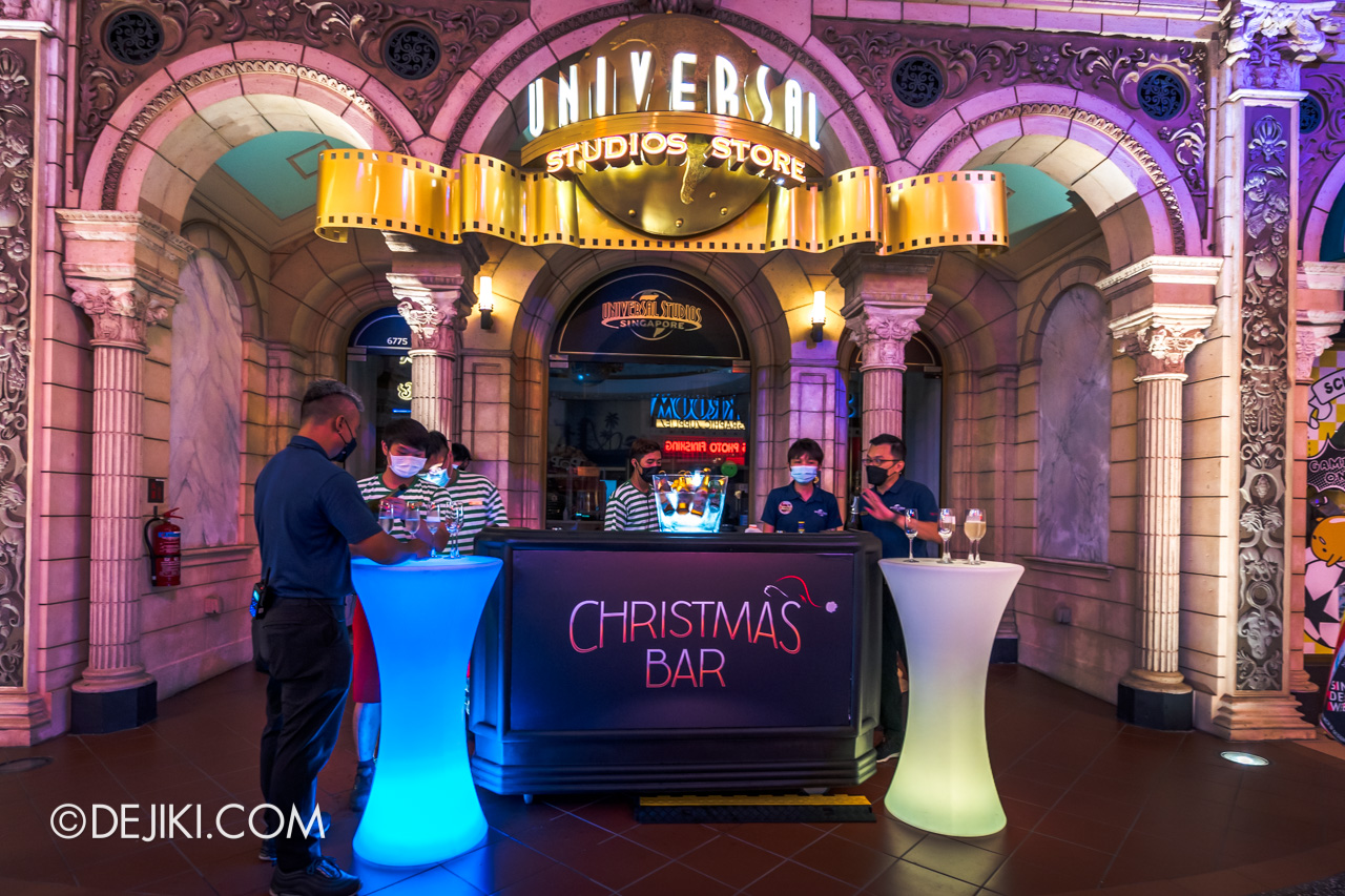 Universal Studios Singapore Its Showtime Premium Christmas Experience Finale chillout at Christmas Bar at Hollywood