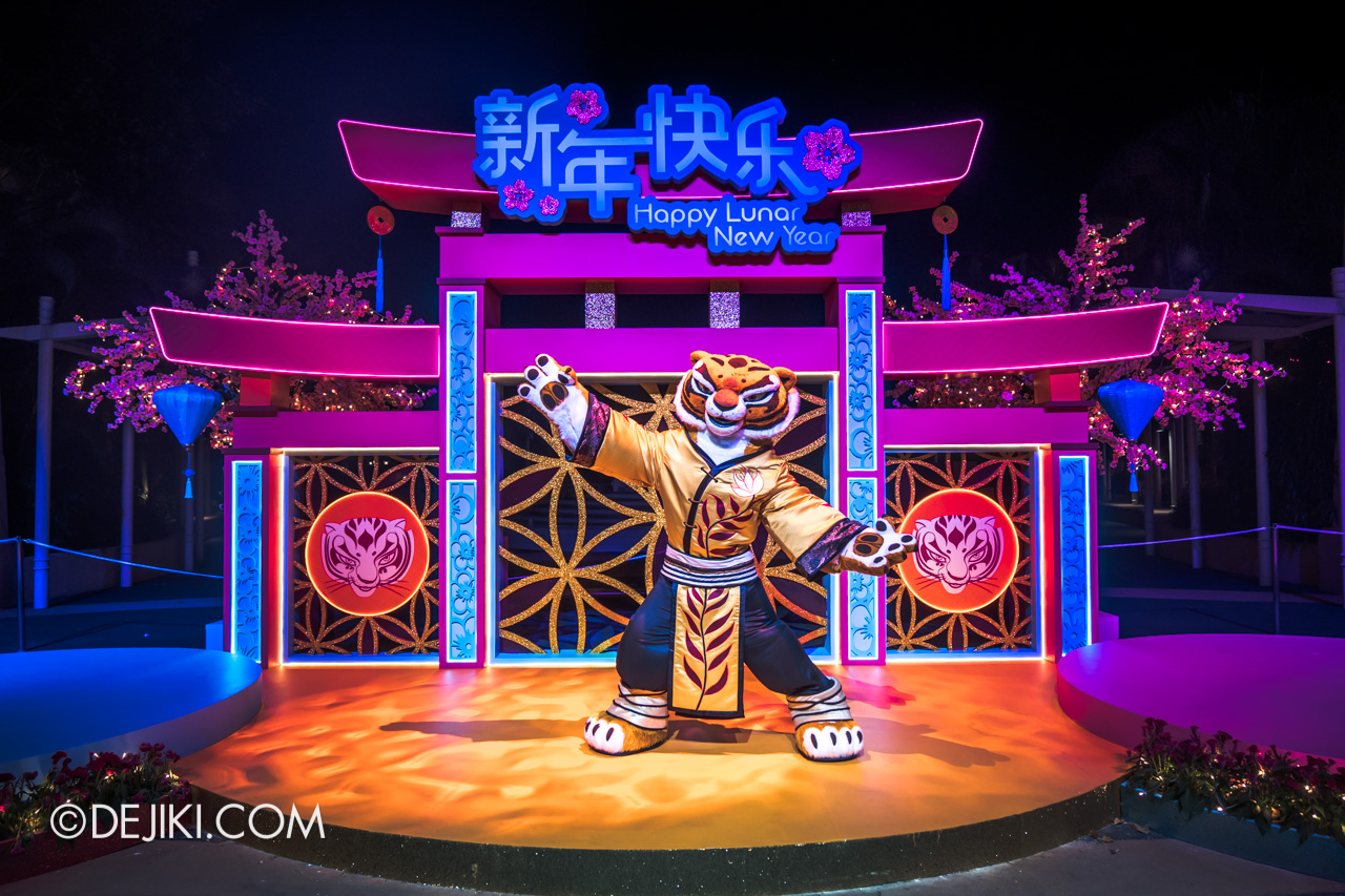 Universal Studios Singapore Its Showtime Premium Experience CNY Lunar New Year 9 Final Meet and Greets Master Tigress