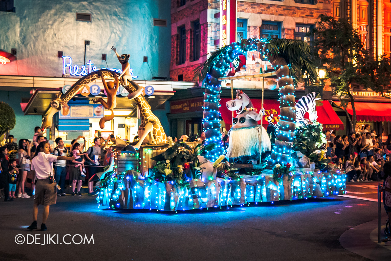 Universal Studios Singapore Madagascar Farewell One Last Boogie 2019 Parade Float Melman Gloria Marty