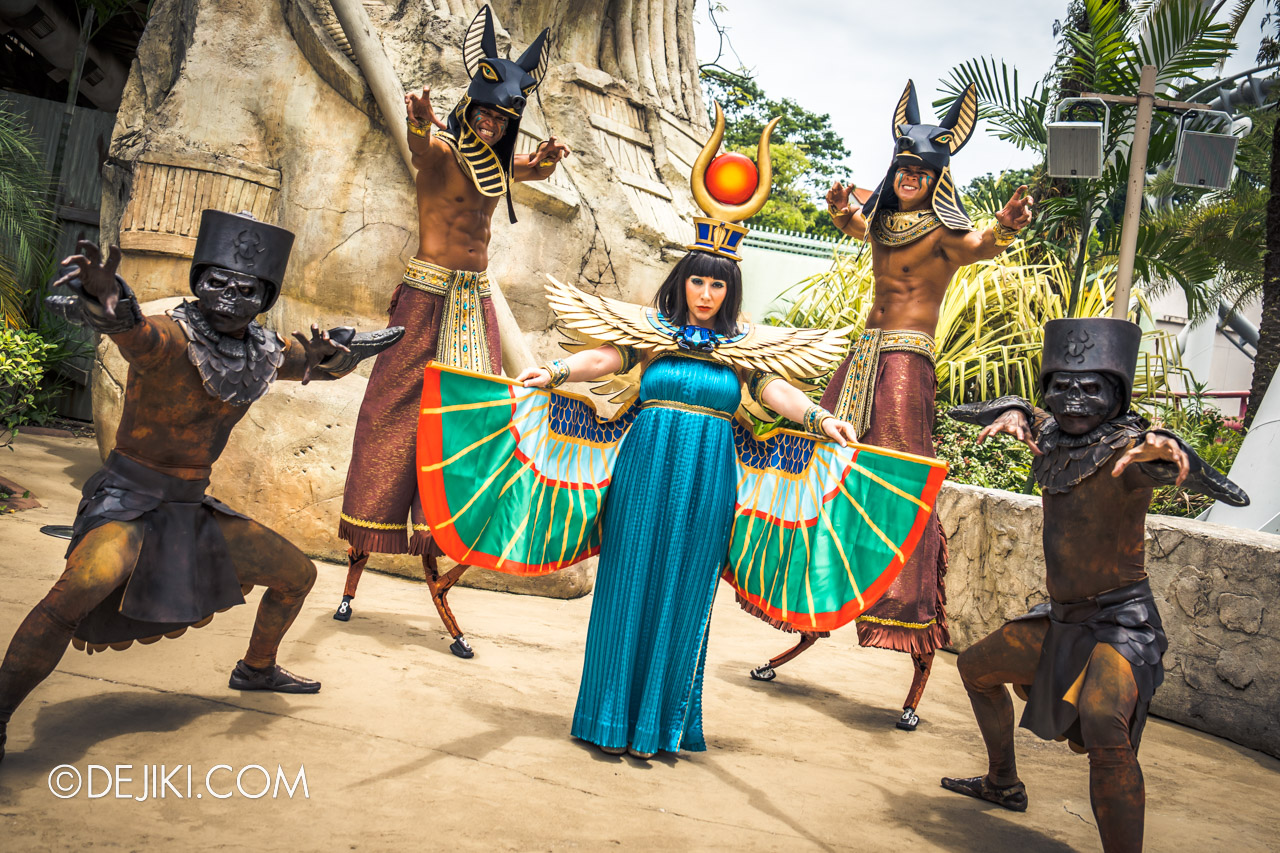 USS Trick or Thrills Daytime Halloween event Ancient Egypt Meet and Greet returns group