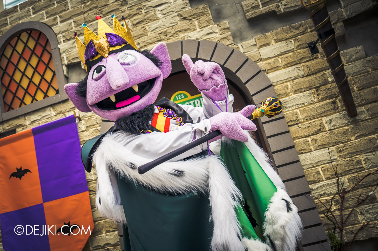 USS Trick or Thrills Daytime Halloween event Sesame Street Fortress of Fun The Count as The King