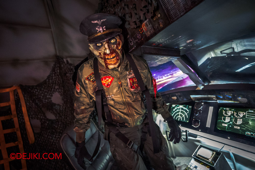 USS Halloween Horror Nights 10 Haunted House Operation Dead Force 8 pilot cargo plane crash