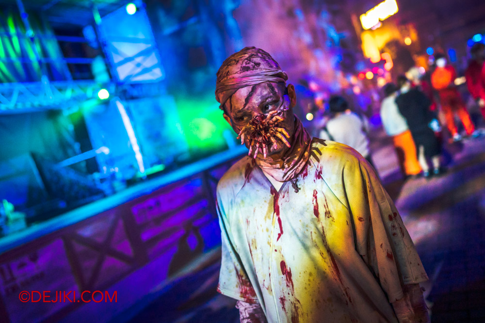 Universal Studios Japan Halloween Horror Nights 2022 Scare Zone Street Zombies Circus Freaks 2