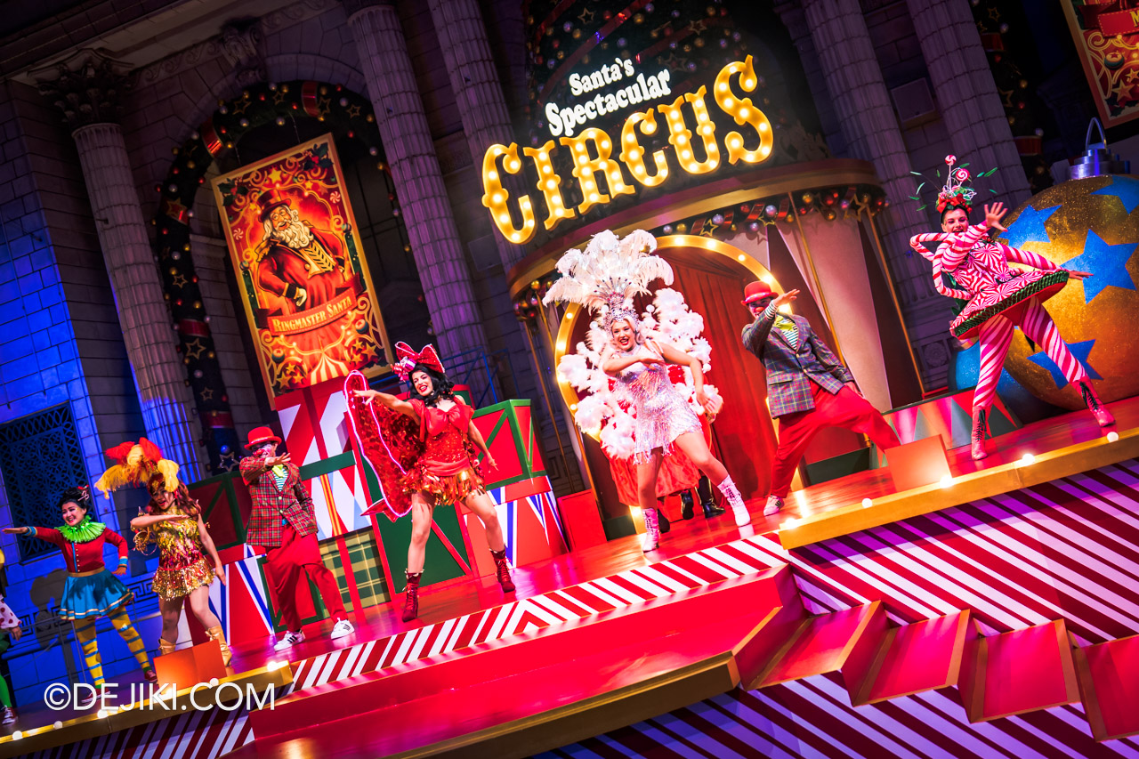 Universal Studios Singapore Park Update 2022 A Universal Christmas Santas Christmas Spectacular stage show 1 Circus