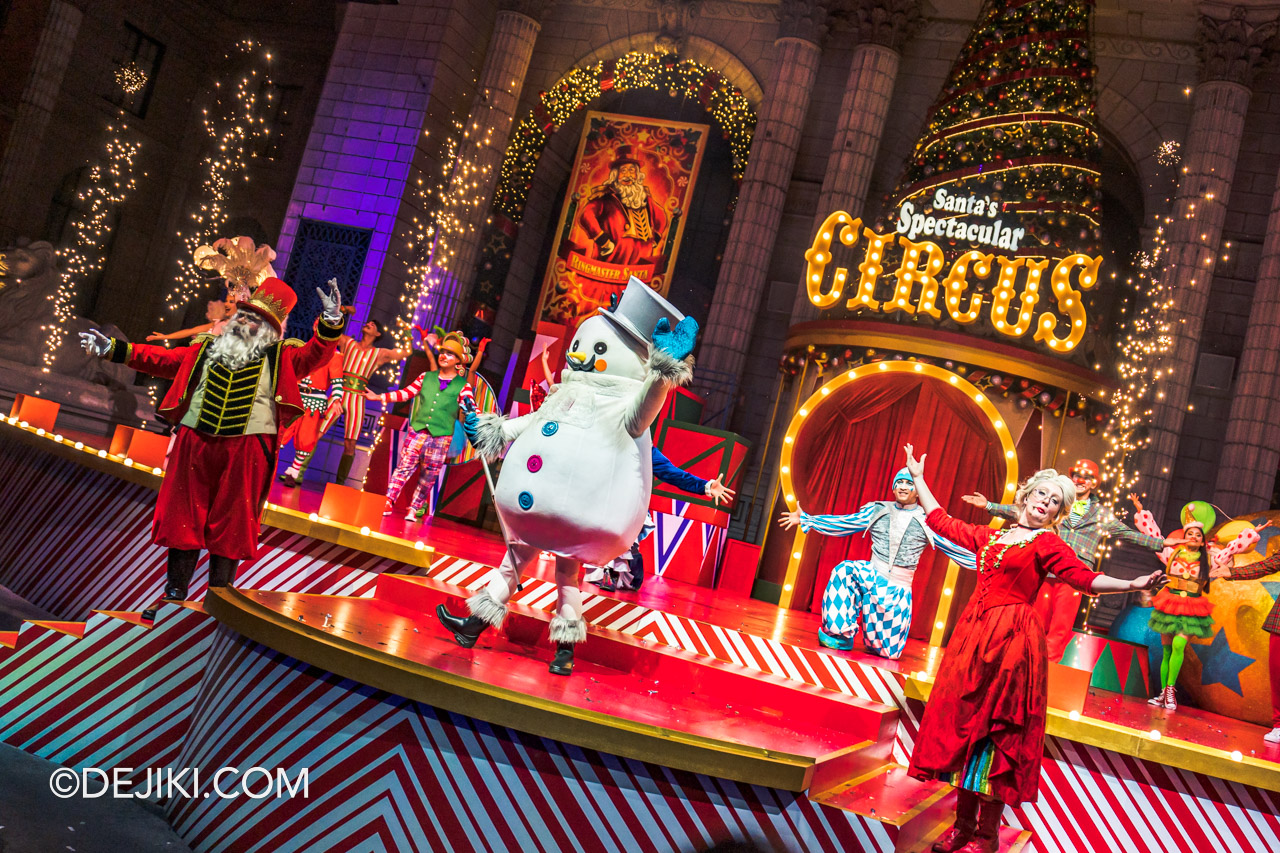 Universal Studios Singapore Park Update 2022 A Universal Christmas Santas Christmas Spectacular stage show 6 Jack Frosty the Snowman