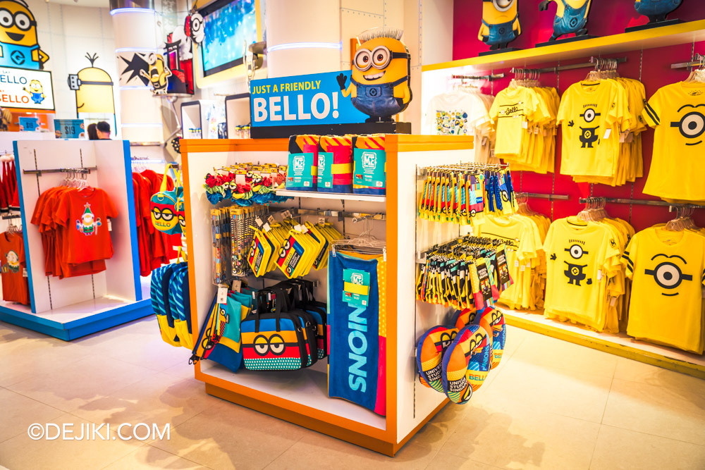 Universal Studios Singapore A Universal Christmas Event Park Update USS Christmas Gift Minions Merchandise 2023 Collection