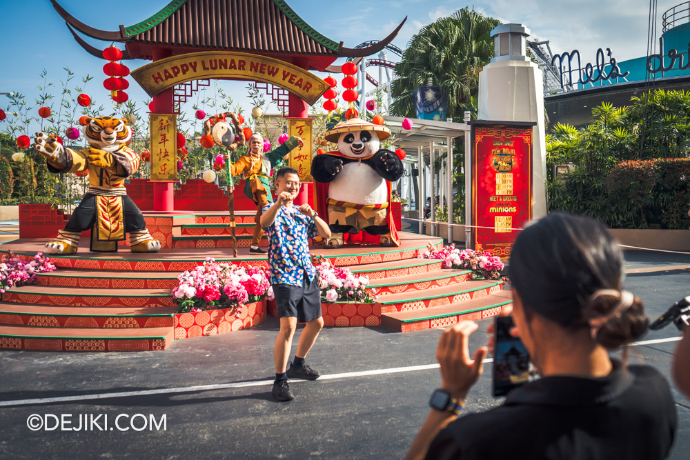 Universal Studios Singapore Chinese New Year 2024 event Pos Dojo Dragon of Dreams show Meet and Greet side