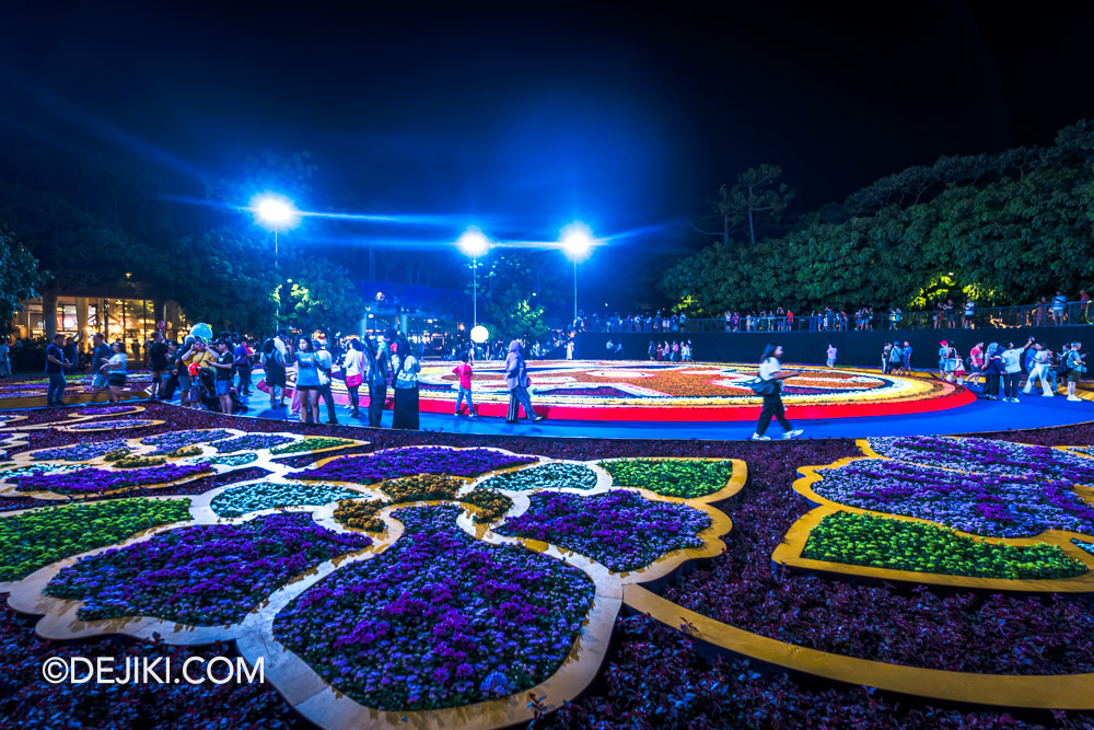 Gardens by the Bay Mid Autumn Festival 2024 lantern displays Flower Carpet viewing from the ground