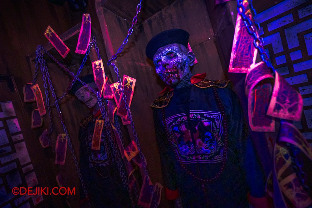 USS Halloween Horror Nights 12 Review by Dejiki Haunted House Cursed Scrolls Dynasty of Darkness 3 Jiangshi Zombie