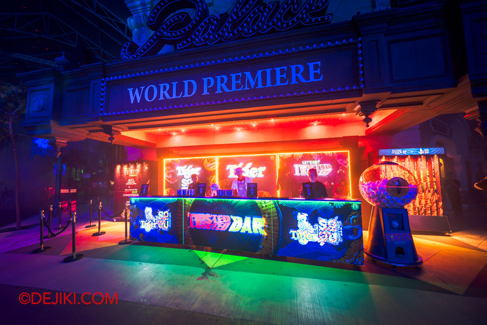 USS Halloween Horror Nights 12 Review by Dejiki Scare Zone Nether land Party Zone Tiger Soju