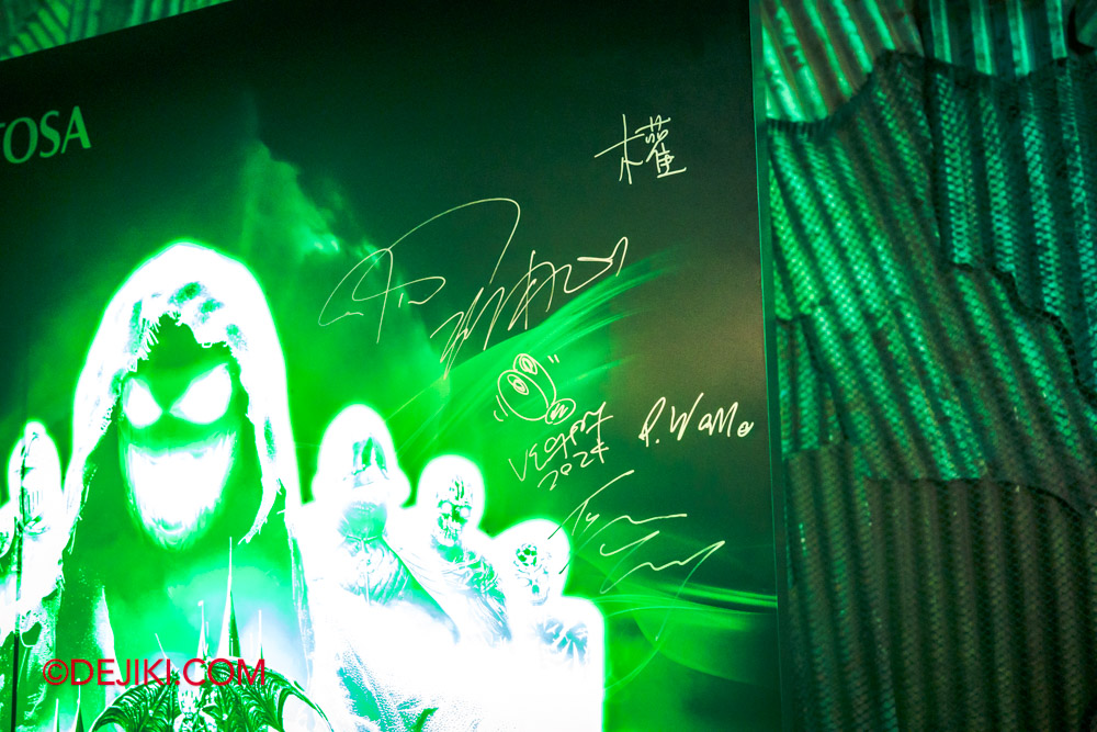 USS Halloween Horror Nights 12 Dejiki Review Haunted House walkthrough Under The Castle by TEAM WANG design additions New Photo Backdrop with Jackson Wang Verdy Tyson Yoshi autograph