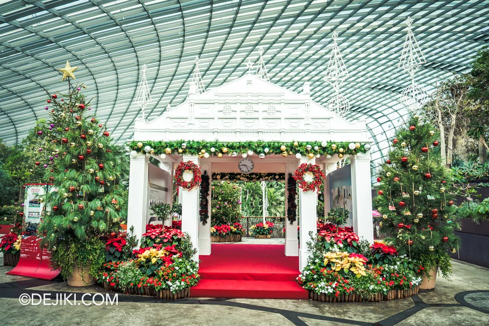 Gardens by the Bay 2024 Christmas Train Show Foyer Raffles Place MRT Station Building