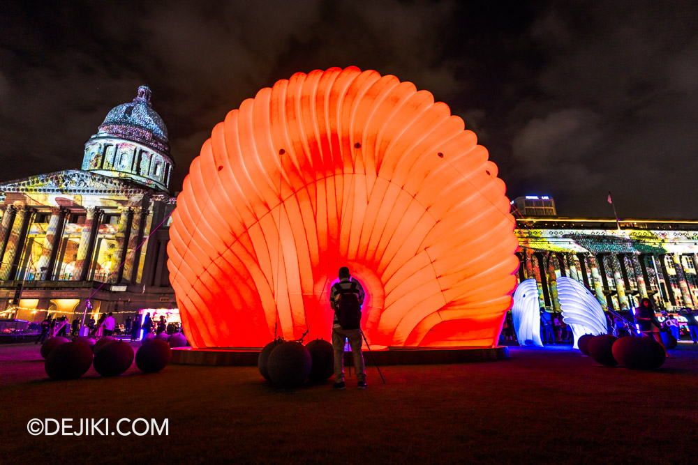 Light to Night Singapore 2025 at National Gallery Travelling Through the Tropical Rainforest by Han Sai Por 2