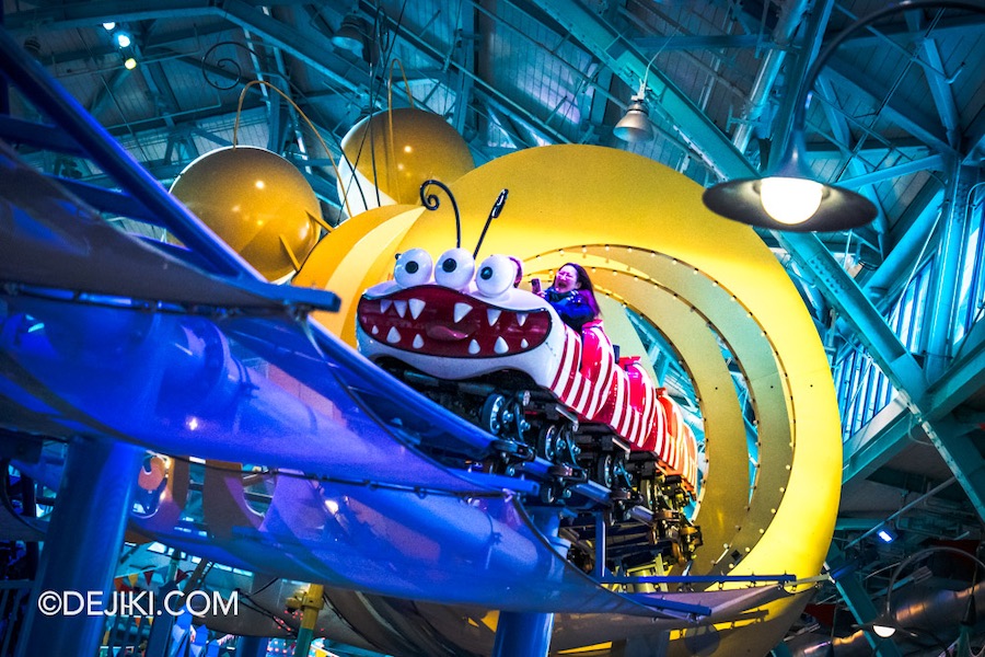 Universal Studios Beijing Resort Minion Land Super Silly Fun Land Indoor Roller Coaster Loop Dee Doop Dee in action