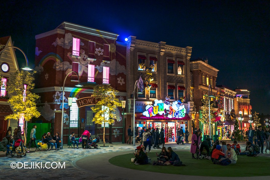 Universal Studios Japan Minion Park Night street buildings