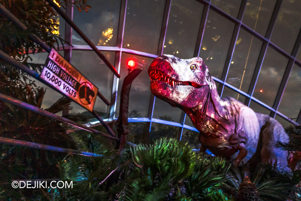 Cloud Forest Jurassic World The Experience at Gardens by the Bay Night View 5 Tyrannosaurus Rex Escape