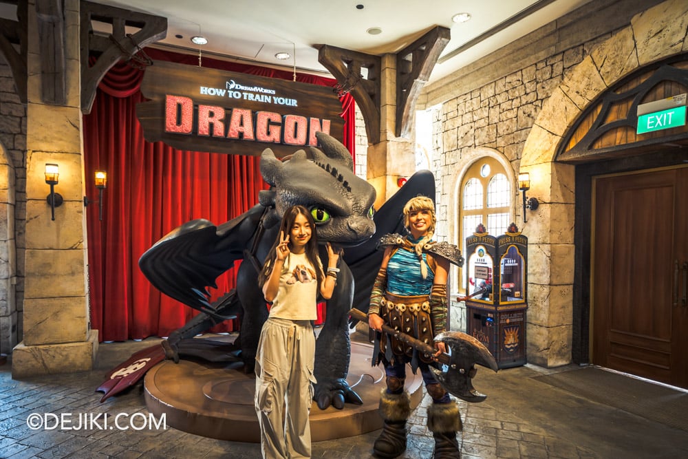 Universal Studios Singapore 2025 Summer Park Update How To Train Your Dragon Meet and Greet at Far Far Away overview Astrid with Guest